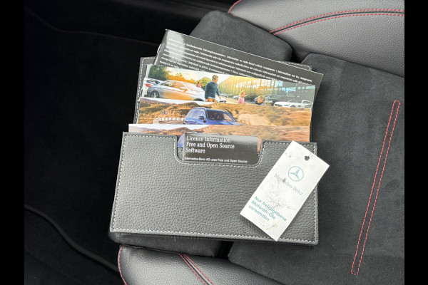 Mercedes-Benz Glb 200 Business Solution AMG | Pano | Ambient Light | 360* Camera | 19 inch