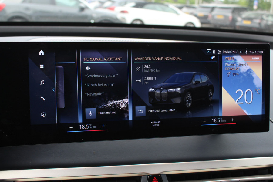 BMW iX xDrive40 High Exe. M Sport 77 kWh / SoH 97,1% / Trekhaak / 360Camera / Head-up / Keyless / Softclose / 20'' / ACC / Laser LED / Navigatie / Stoelverwarming+Stuurverwarming / Stoelventilaite
