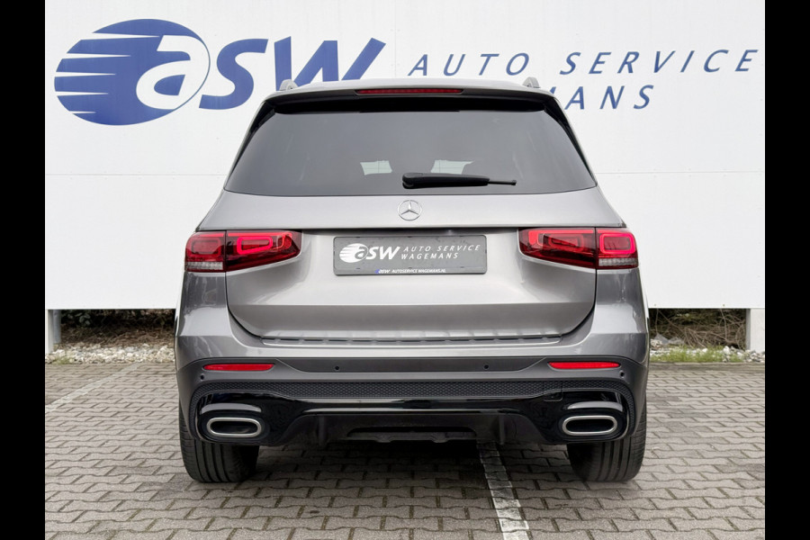 Mercedes-Benz Glb 200 Business Solution AMG | Trekhaak | MultiBeam LED | Camera | DAB+ | 19 inch