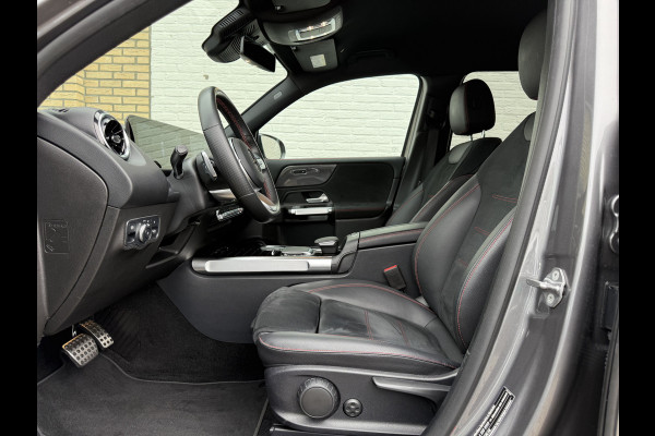 Mercedes-Benz Glb 200 Business Solution AMG | Trekhaak | MultiBeam LED | Camera | DAB+ | 19 inch