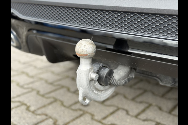 Mercedes-Benz Glb 200 Business Solution AMG | Trekhaak | MultiBeam LED | Camera | DAB+ | 19 inch