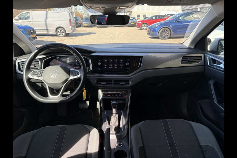Volkswagen Polo 1.0 TSI Style | Automaat | Virtual Cockpit | Camera | Side Assist | IQ Light |