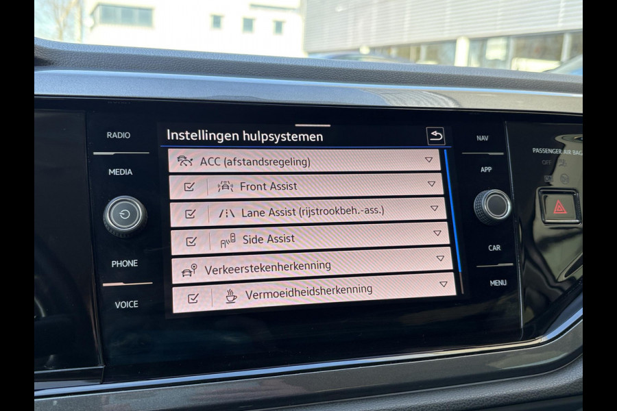 Volkswagen Polo 1.0 TSI Style | Automaat | Virtual Cockpit | Camera | Side Assist | IQ Light |