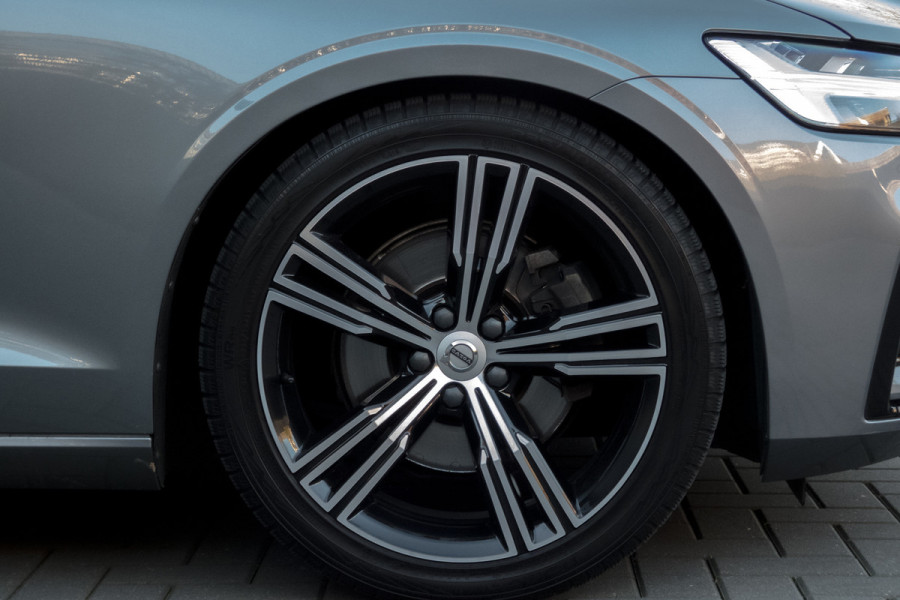 Volvo S60 2.0 T4 R-Design | ACC | STOELVERWARMING | POLESTAR ENGINEERED | ELEKTRISCH VERSTELBARE STOELEN