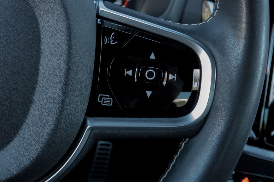 Volvo S60 2.0 T4 R-Design | ACC | STOELVERWARMING | POLESTAR ENGINEERED | ELEKTRISCH VERSTELBARE STOELEN