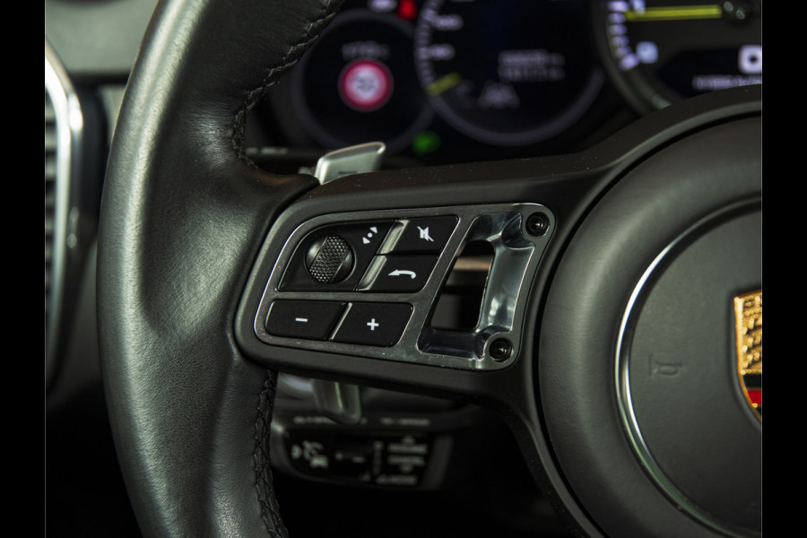 Porsche Cayenne 4.0 Turbo S E-Hybrid PANO | 18WEG | PCCB | PDCC | HUD