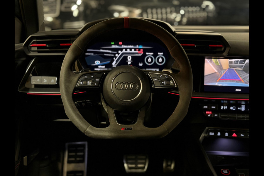 Audi RS3 Limousine GERESERVEERD 2.5 TFSI RS 3 quattro|PANO|MASSAGE|B&O|ACC|MEMORY|CARPLAY|DEALER ONDERHOUDEN|KEMORA GREY|400PK|