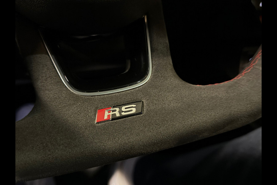 Audi RS3 Limousine GERESERVEERD 2.5 TFSI RS 3 quattro|PANO|MASSAGE|B&O|ACC|MEMORY|CARPLAY|DEALER ONDERHOUDEN|KEMORA GREY|400PK|