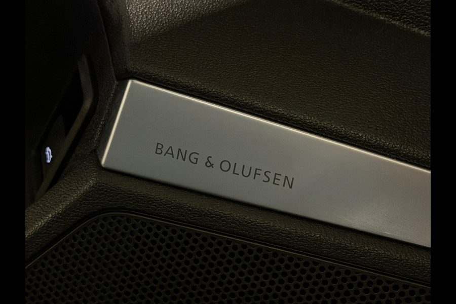 Audi RS3 Limousine GERESERVEERD 2.5 TFSI RS 3 quattro|PANO|MASSAGE|B&O|ACC|MEMORY|CARPLAY|DEALER ONDERHOUDEN|KEMORA GREY|400PK|