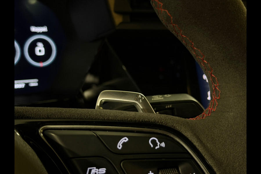 Audi RS3 Limousine GERESERVEERD 2.5 TFSI RS 3 quattro|PANO|MASSAGE|B&O|ACC|MEMORY|CARPLAY|DEALER ONDERHOUDEN|KEMORA GREY|400PK|
