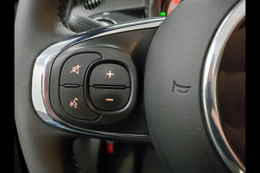Fiat 500C 1.2 Lounge Automaat | Navigatie | Cruise Control | Parkeersensoren Achter | Lichtmetalen Velgen |