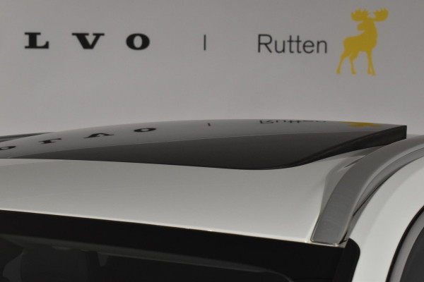 Volvo XC60 T8 390PK Automaat Recharge AWD Inscription / Intellisafe / Panoramadak / head-up display / Camera achter / Donker glas achter