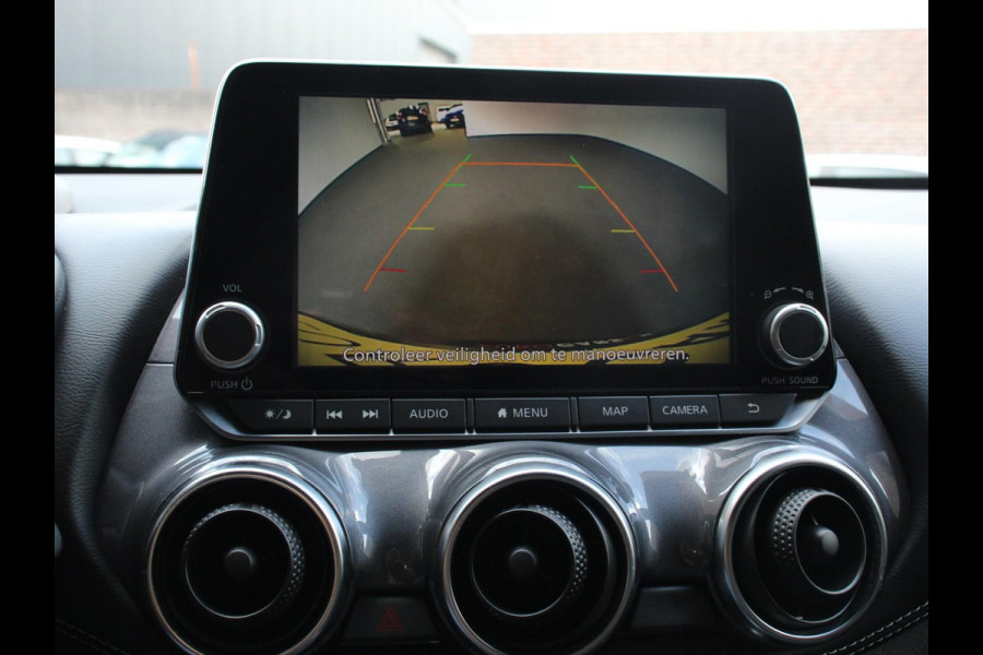 Nissan Juke 1.0 DIG-T N-Connecta Climate control Cruise control Achteruitrijcamera Keyless Navigatie LED Verwarmde voorstoelen Verwarmd stuurwiel Parkeersensoren Apple Carplay/ Android Auto