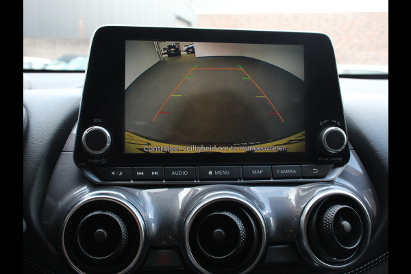 Nissan Juke 1.0 DIG-T N-Connecta Climate control Cruise control Achteruitrijcamera Keyless Navigatie LED Verwarmde voorstoelen Verwarmd stuurwiel Parkeersensoren Apple Carplay/ Android Auto