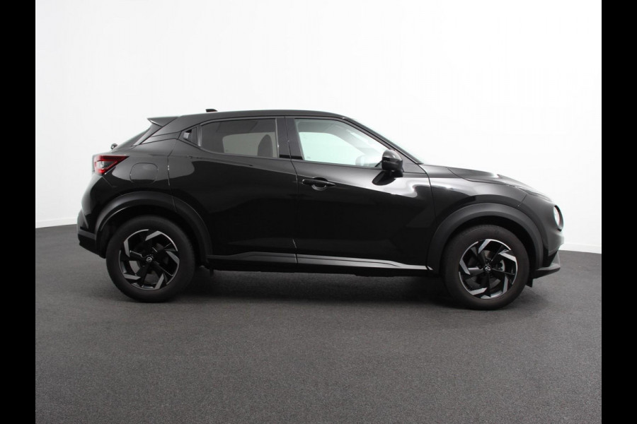 Nissan Juke 1.0 DIG-T N-Connecta Climate control Cruise control Achteruitrijcamera Keyless Navigatie LED Verwarmde voorstoelen Verwarmd stuurwiel Parkeersensoren Apple Carplay/ Android Auto