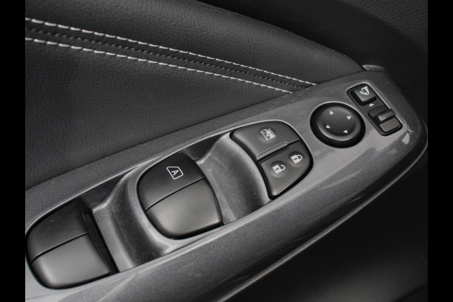 Nissan Juke 1.0 DIG-T N-Connecta Climate control Cruise control Achteruitrijcamera Keyless Navigatie LED Verwarmde voorstoelen Verwarmd stuurwiel Parkeersensoren Apple Carplay/ Android Auto