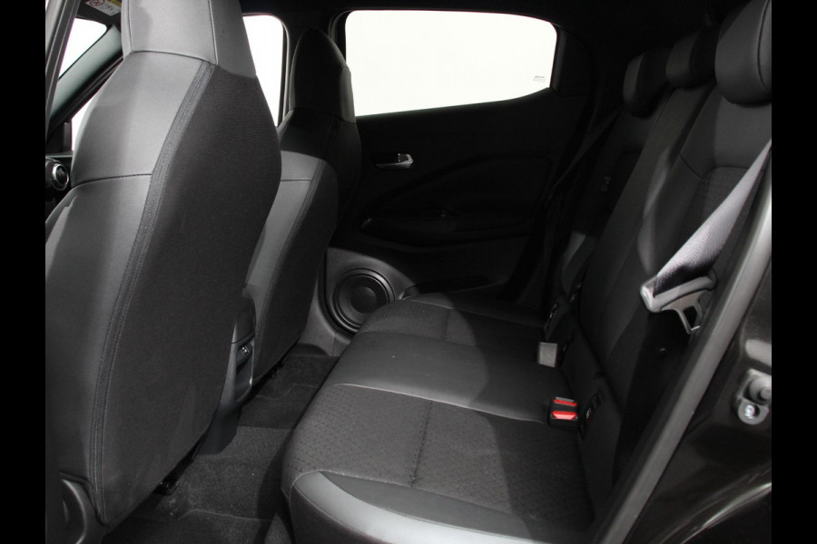 Nissan Juke 1.0 DIG-T N-Connecta Climate control Cruise control Achteruitrijcamera Keyless Navigatie LED Verwarmde voorstoelen Verwarmd stuurwiel Parkeersensoren Apple Carplay/ Android Auto