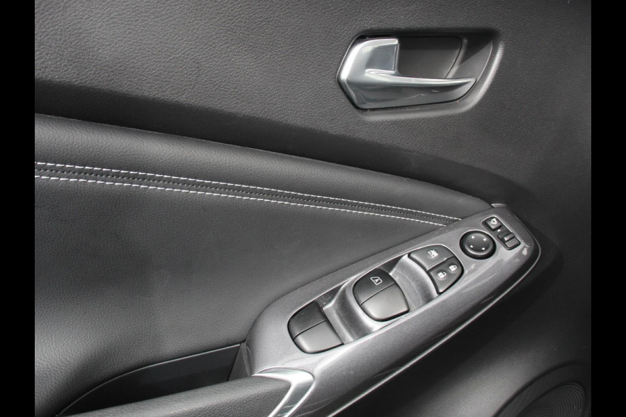 Nissan Juke 1.0 DIG-T N-Connecta Climate control Cruise control Achteruitrijcamera Keyless Navigatie LED Verwarmde voorstoelen Verwarmd stuurwiel Parkeersensoren Apple Carplay/ Android Auto