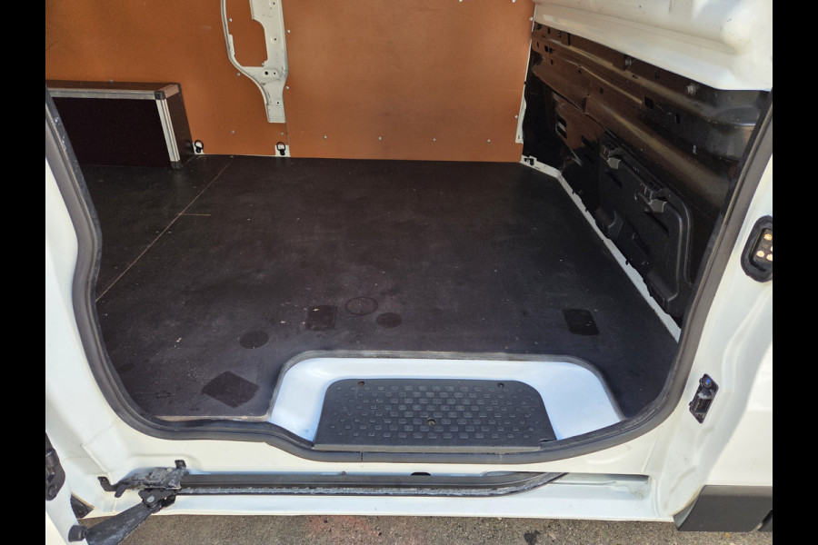 Nissan Primastar 2.0 dCi 130Pk L2 NIEUW MODEL Acenta Airco Cruisecontrol Imperiaal Trekhaak