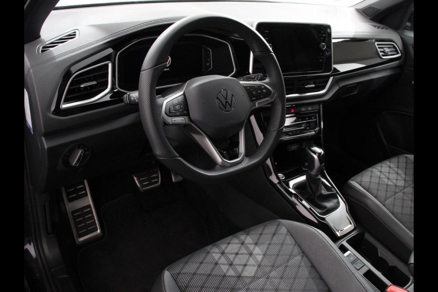 Volkswagen T-Roc 1.5 TSI DSG R-Line Climate control | Adaptieve cruise control | LED | Navigatie | Achteruitrijcamera | Parkeersensoren | Apple Carplay/ Android Auto | Radio
