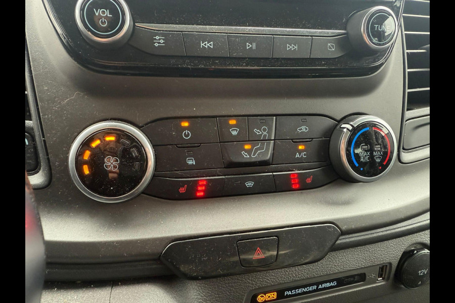 Ford Transit Custom 320 2.0 TDCI L2H1 Trend DC | Binnen! Moet nog gepoetst worden! | Trekhaak | Stoelverwarming | Camera | Cruise Control |