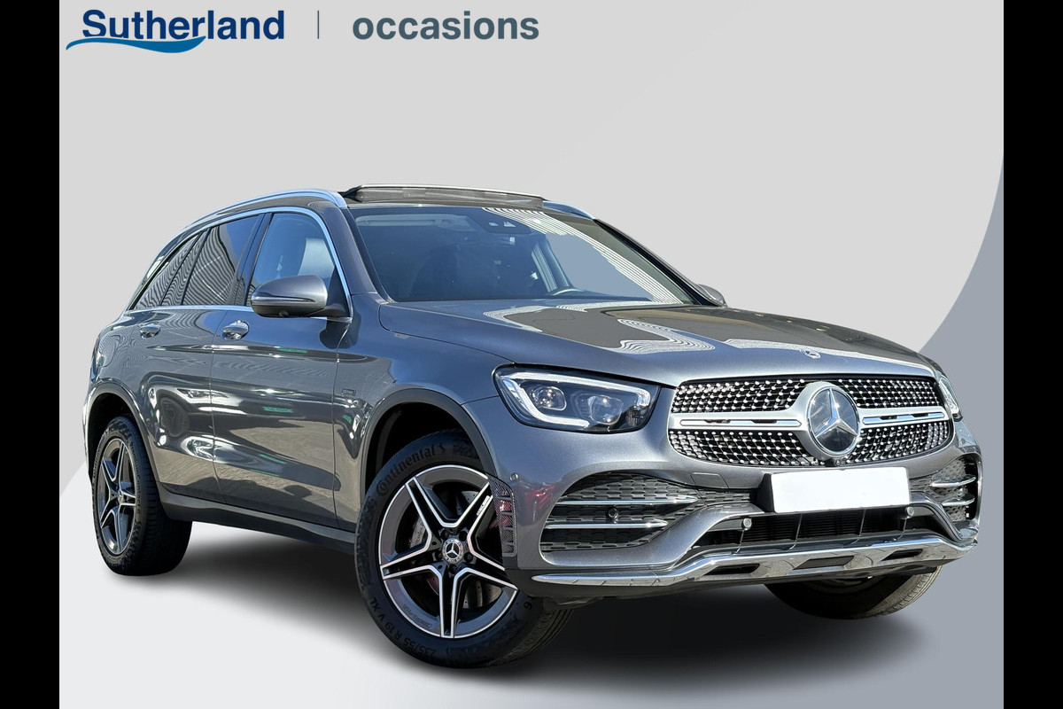 Mercedes-Benz GLC 300e 4MATIC AMG Line 320pk | PHEV | Panoramadak | Stoelverwarming | Burmeister | 360 Camera | Adaptive Cruise |