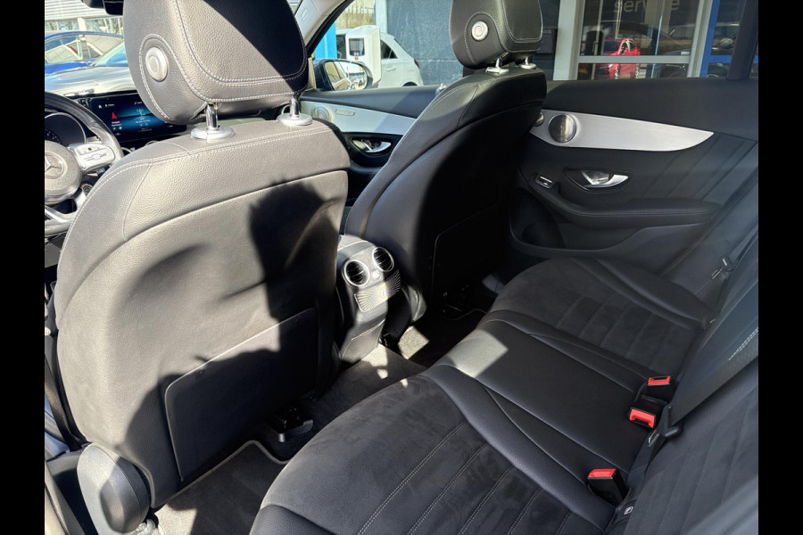Mercedes-Benz GLC 300e 4MATIC AMG Line 320pk | PHEV | Panoramadak | Stoelverwarming | Burmeister | 360 Camera | Adaptive Cruise |