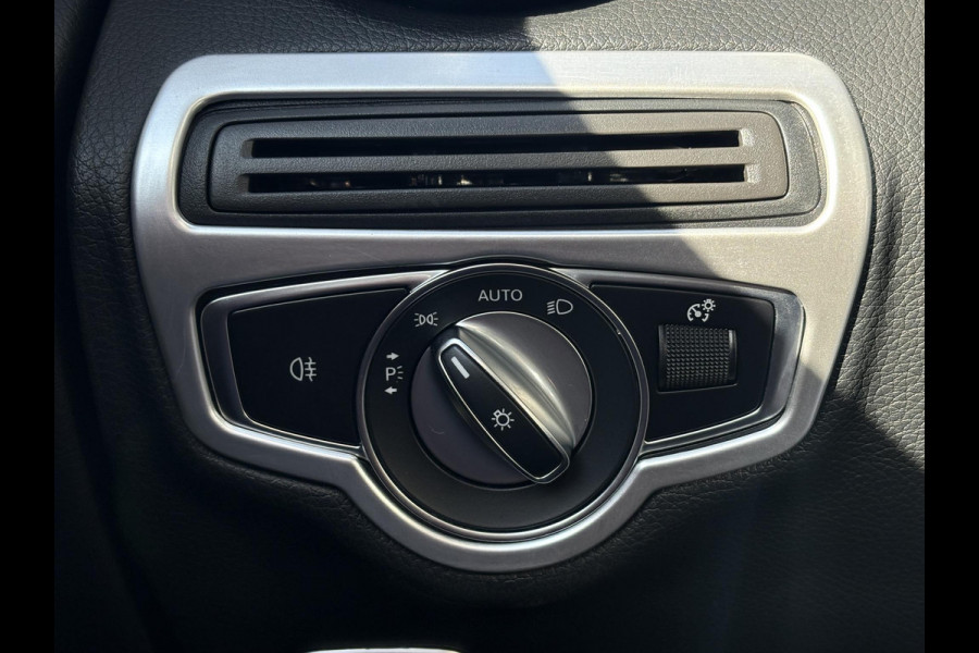 Mercedes-Benz GLC 300e 4MATIC AMG Line 320pk | PHEV | Panoramadak | Stoelverwarming | Burmeister | 360 Camera | Adaptive Cruise |