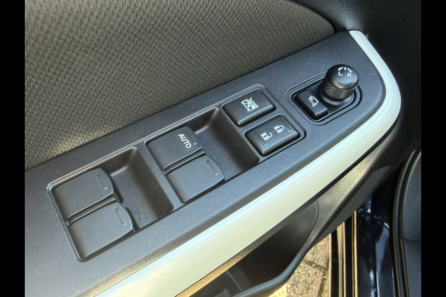 Suzuki Swift 1.2 Select Hybrid Clima Cruise Camera Carplay Navi Stoelverwarming Dab+ Keyless