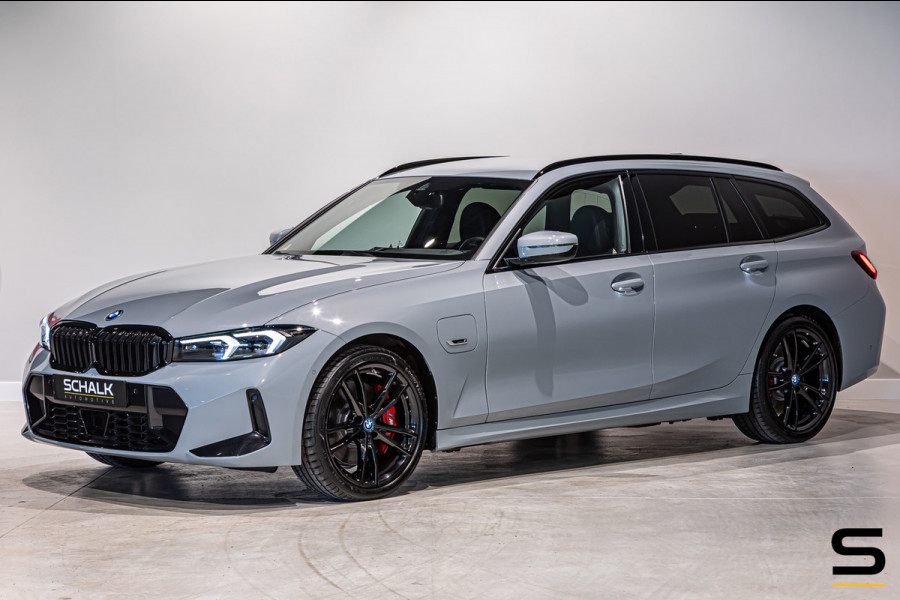 BMW 3 Serie Touring 330e|M-sportPro|Trekhaak|Cam|HUD|Acc
