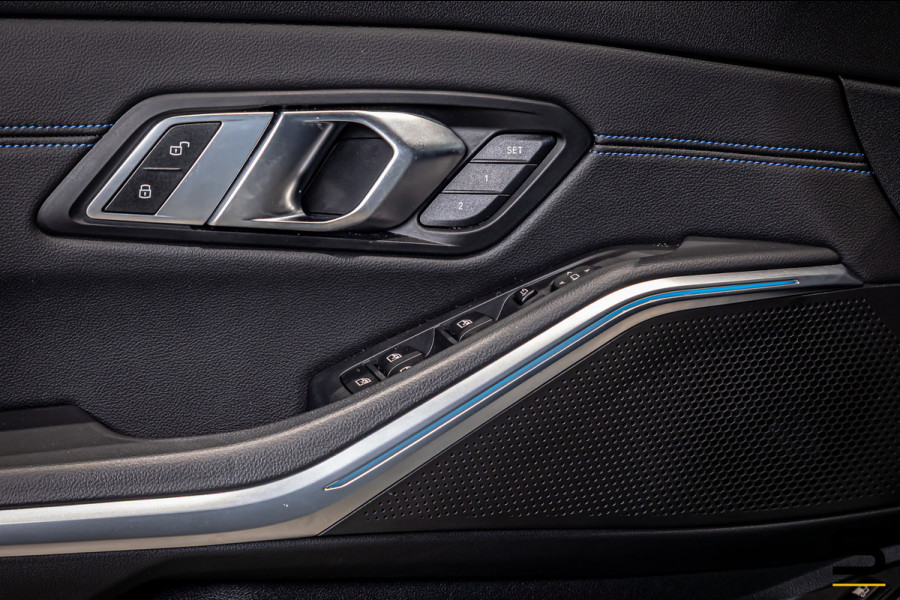 BMW 3 Serie Touring 330e|M-sportPro|Trekhaak|Cam|HUD|Acc