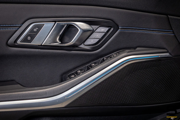 BMW 3 Serie Touring 330e|M-sportPro|Trekhaak|Cam|HUD|Acc