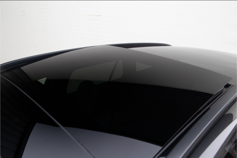 Mercedes-Benz GLC 300e 4MATIC AMG Premium Plus, Pano, Burmester, Head-up, Nightpack