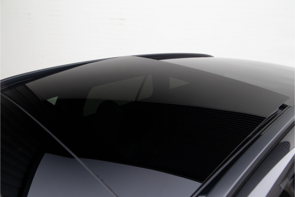 Mercedes-Benz GLC 300e 4MATIC AMG Premium Plus, Pano, Burmester, Head-up, Nightpack