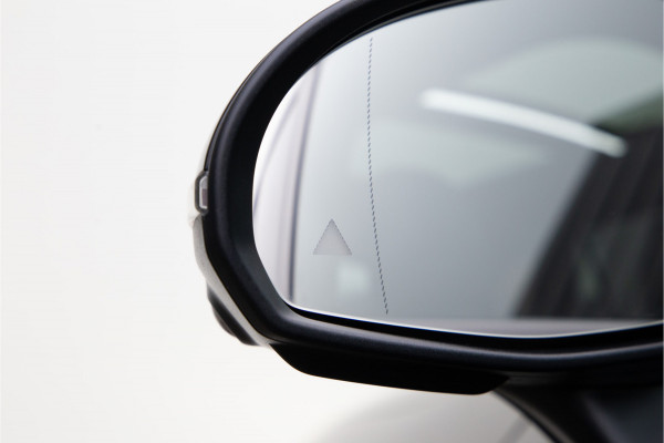 Mercedes-Benz GLC 300e 4MATIC AMG Premium Plus, Pano, Burmester, Head-up, Nightpack