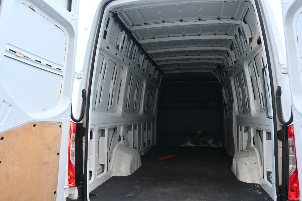 Mercedes-Benz Sprinter 314 CDI L3H2 MBUX met camera