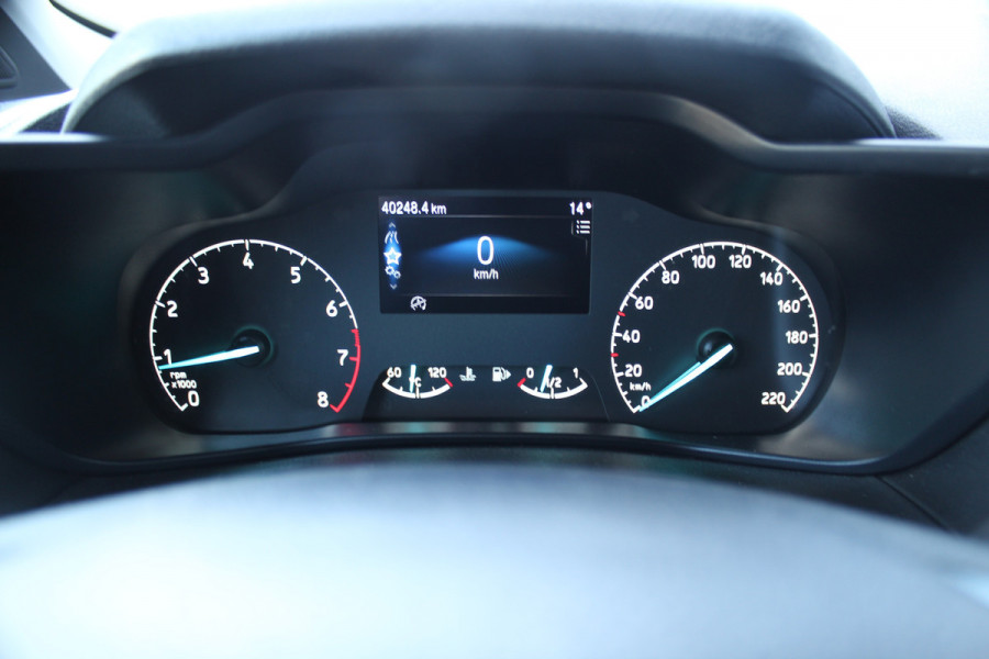 Ford Transit Connect 1.0-100pk Ecoboost Lengte 2 Trend. Dames, heren ondernemers èn particulieren LET OP, UNIEK: 100pk benzine uitv. ! Airco, beklede laadruimte, schuifdeur re., spiegels verwarmb., telefoonvoorb., pdc achter, 4x all season banden etc.