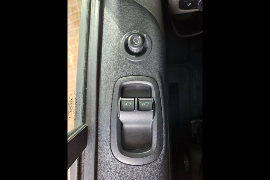Ford Transit Custom 2.0 TDCI 130Pk L2 Automaat L&R Schuifdeur Airco Cruise Achteruitrijcamera PDCTrend