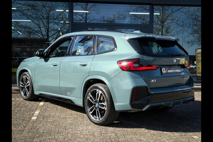 BMW X1 xDrive25e M-Sport|Panorama|HUD|LED