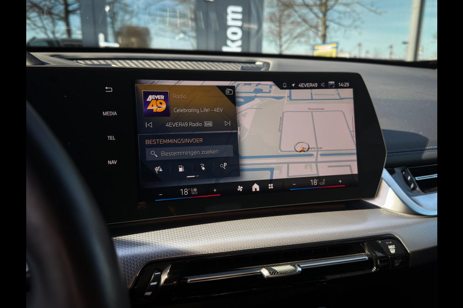 BMW X1 xDrive25e M-Sport|Panorama|HUD|LED