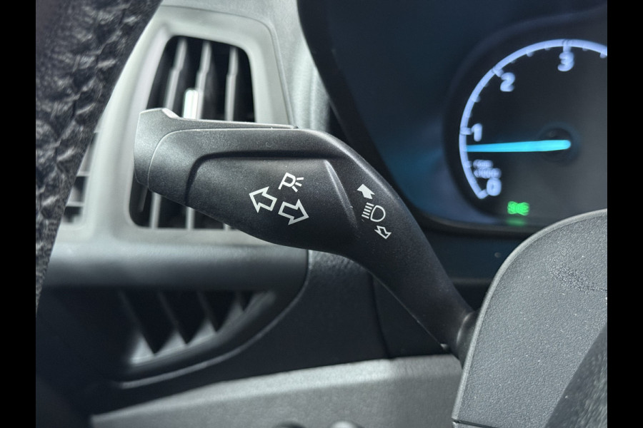 Ford Transit Connect 1.5TDCI 100PK Trekhaak Kast Cruise Airco PDC-v+a EURO6 Sidebars L1H1 Trend HP Betonplex Vloer Wandbetimmering Kasteninbouw Schuifdeur Achterdeuren Origineel Nederlandse Auto Laadvermogen 844kg !