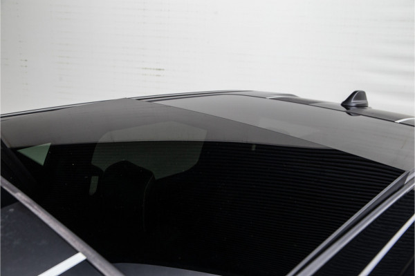 Dodge Ram 1500 5.7 V8 4x4 Crew Cab Laramie Pano, Leder, Harman Kardon, VOL 2020