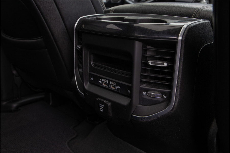 Dodge Ram 1500 5.7 V8 4x4 Crew Cab Laramie Pano, Leder, Harman Kardon, VOL 2020