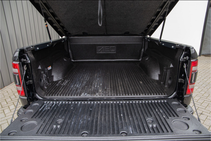 Dodge Ram 1500 5.7 V8 4x4 Crew Cab Laramie Pano, Leder, Harman Kardon, VOL 2020