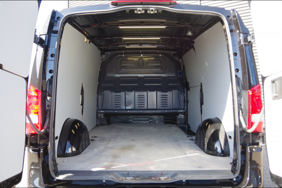 Mercedes-Benz Vito 114 CDI XL L3, AUT. 3-ZITS, TREKHAAK, ADAPT. CRUISE, STOELVERWARMING, CAMERA, AIRCO