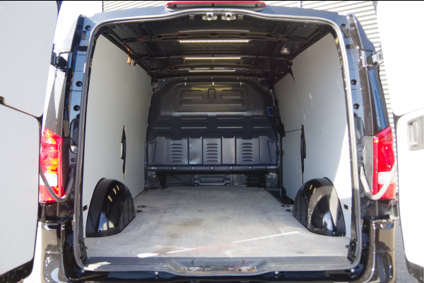Mercedes-Benz Vito 114 CDI XL L3, AUT. 3-ZITS, TREKHAAK, ADAPT. CRUISE, STOELVERWARMING, CAMERA, AIRCO