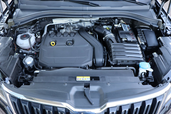 Škoda Kodiaq 1.5 TSI Bus. Ed. 7peroons org.NL trekhaak digitaal-dashboard camera stoelverw