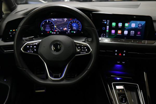 Volkswagen Golf 1.4 eHybrid GTE /PANO/NARDO/IQLIGHT/CARPLAY/ACC/VOL