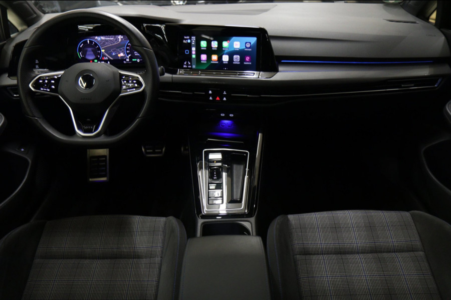 Volkswagen Golf 1.4 eHybrid GTE /PANO/NARDO/IQLIGHT/CARPLAY/ACC/VOL