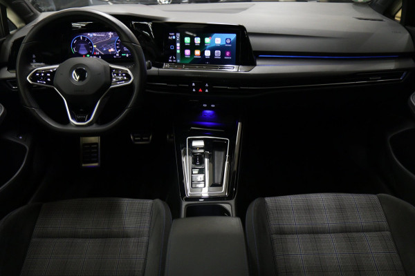 Volkswagen Golf 1.4 eHybrid GTE /PANO/NARDO/IQLIGHT/CARPLAY/ACC/VOL